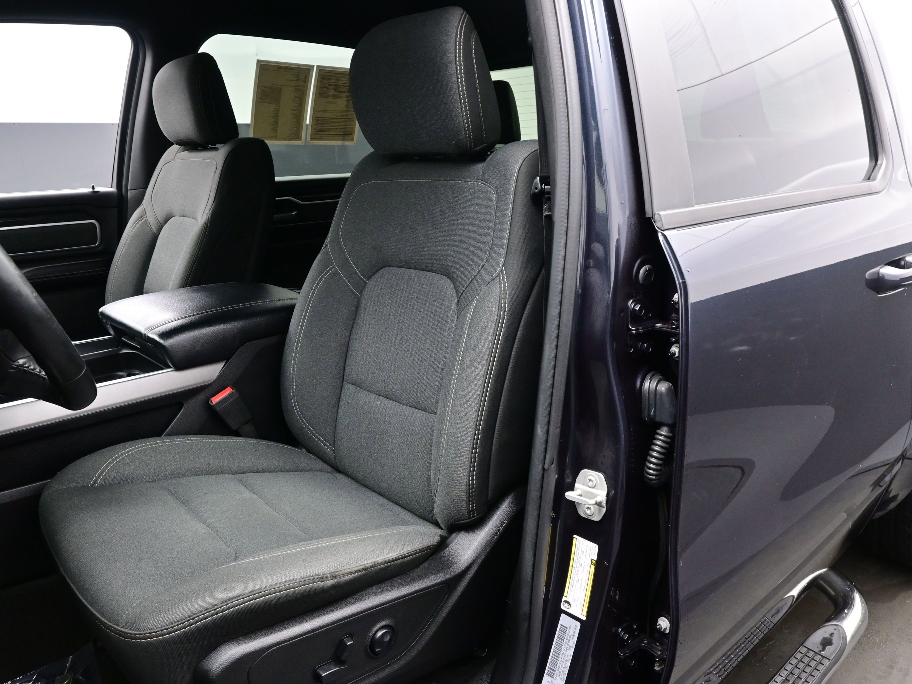 Used 2020 RAM 1500 Big Horn image 12