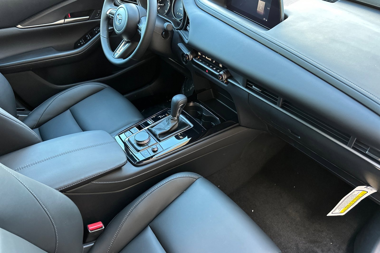 Used 2025 MAZDA CX-30 AWD 2.5 S w/ Select Sport Pkg image 19