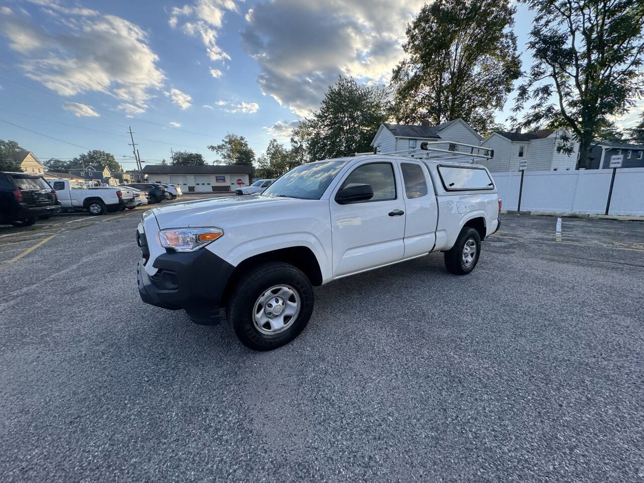 Used 2020 Toyota Tacoma SR image 29