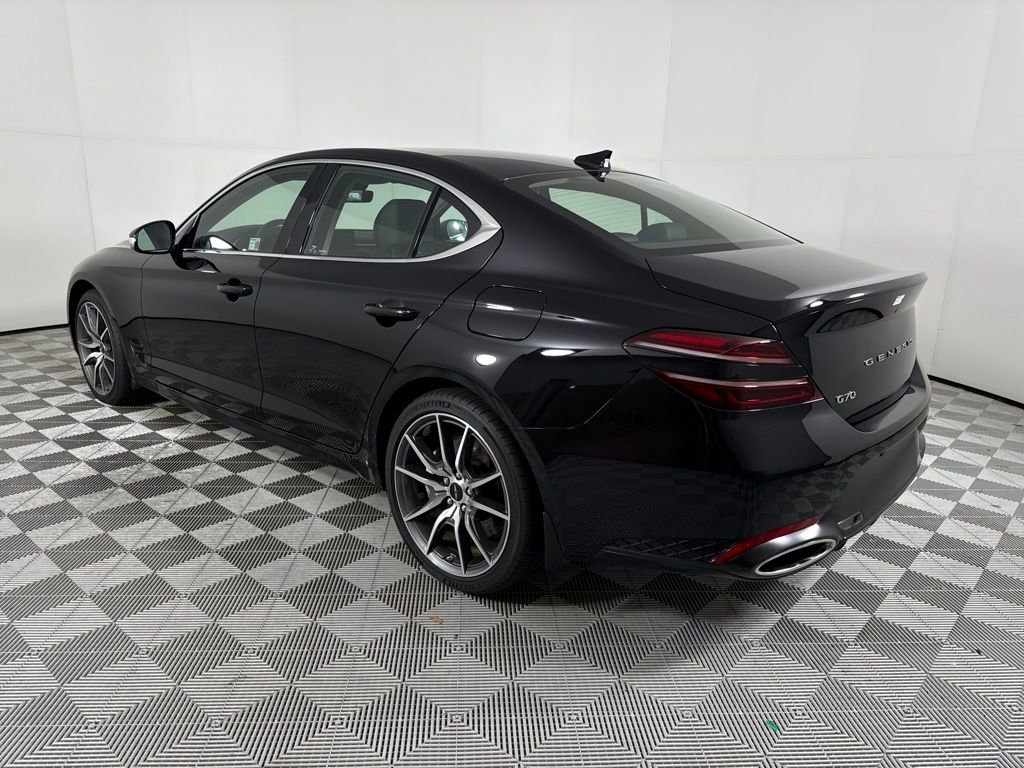 New 2025 Genesis G70 2.5T image 6
