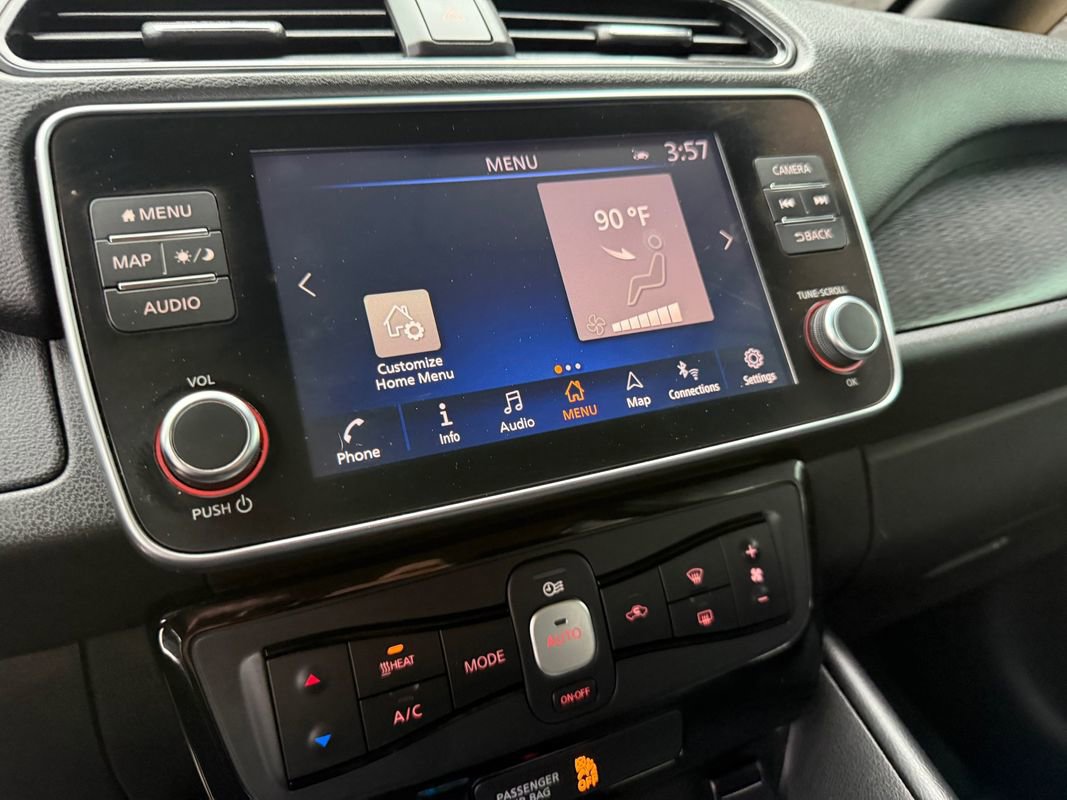 Used 2020 Nissan Leaf SV w/ SV Technology Package FWD image 37