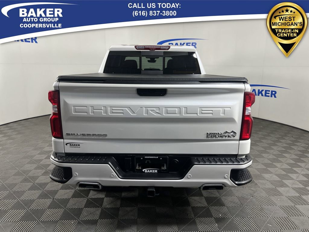 Used 2021 Chevrolet Silverado 1500 High Country w/ Technology Package image 8