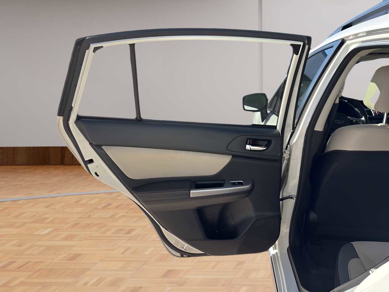 Used 2016 Subaru Crosstrek 2.0i Premium w/ Moonroof Package image 11