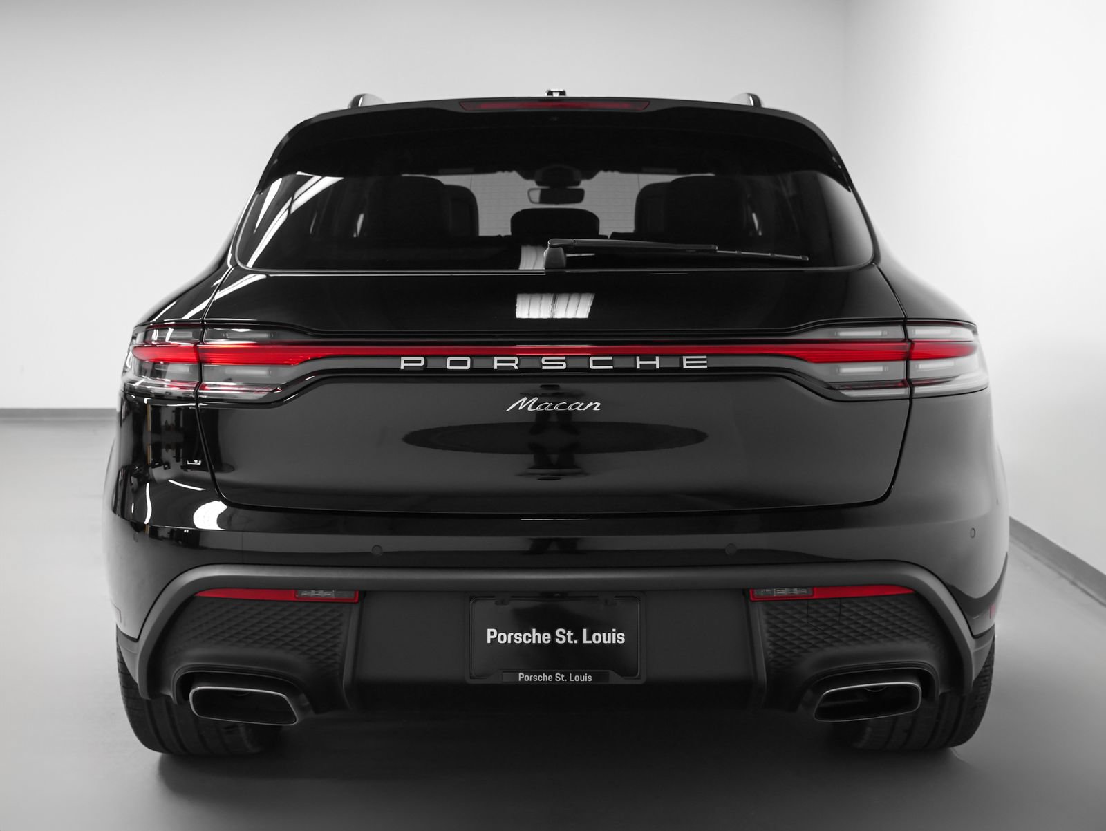 New 2026 Porsche Macan AWD/4WD image 11