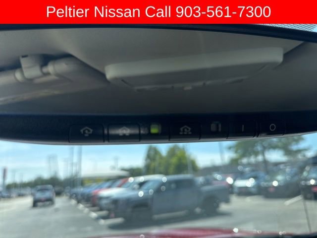 Used 2017 Nissan Titan SL AWD/4WD image 22