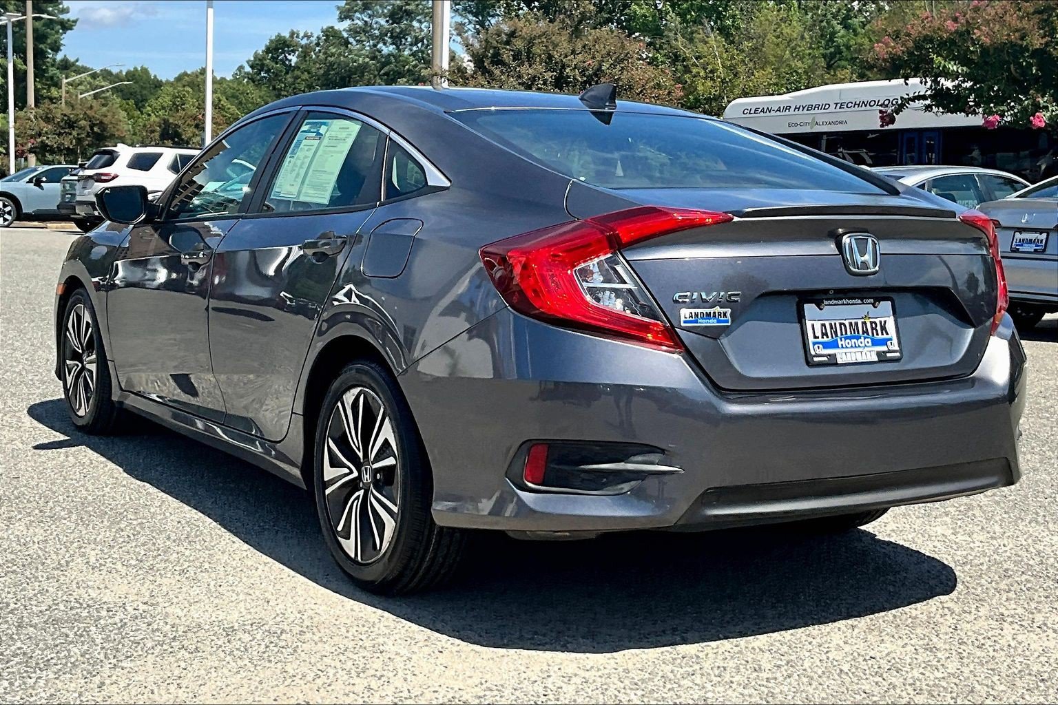 Used 2018 Honda Civic EX-T image 12