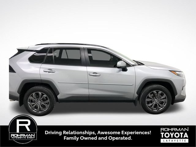 Used 2024 Toyota RAV4 Limited w/ Advanced Technology Package AWD/4WD image 9