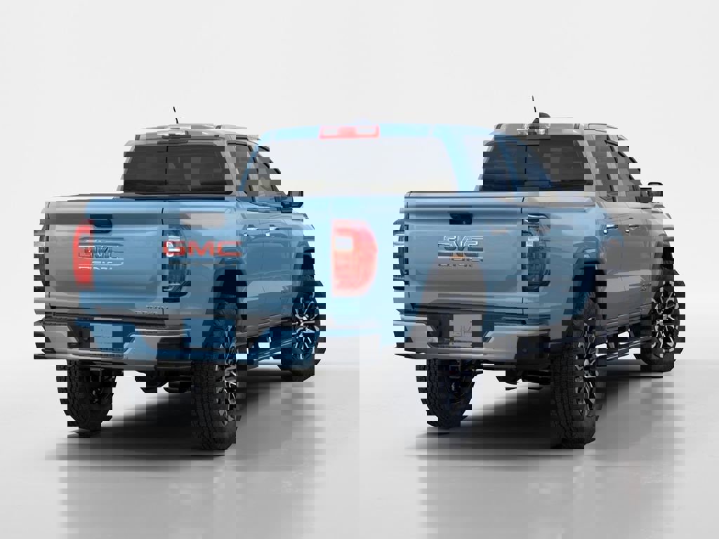 New 2026 GMC Canyon Denali image 4