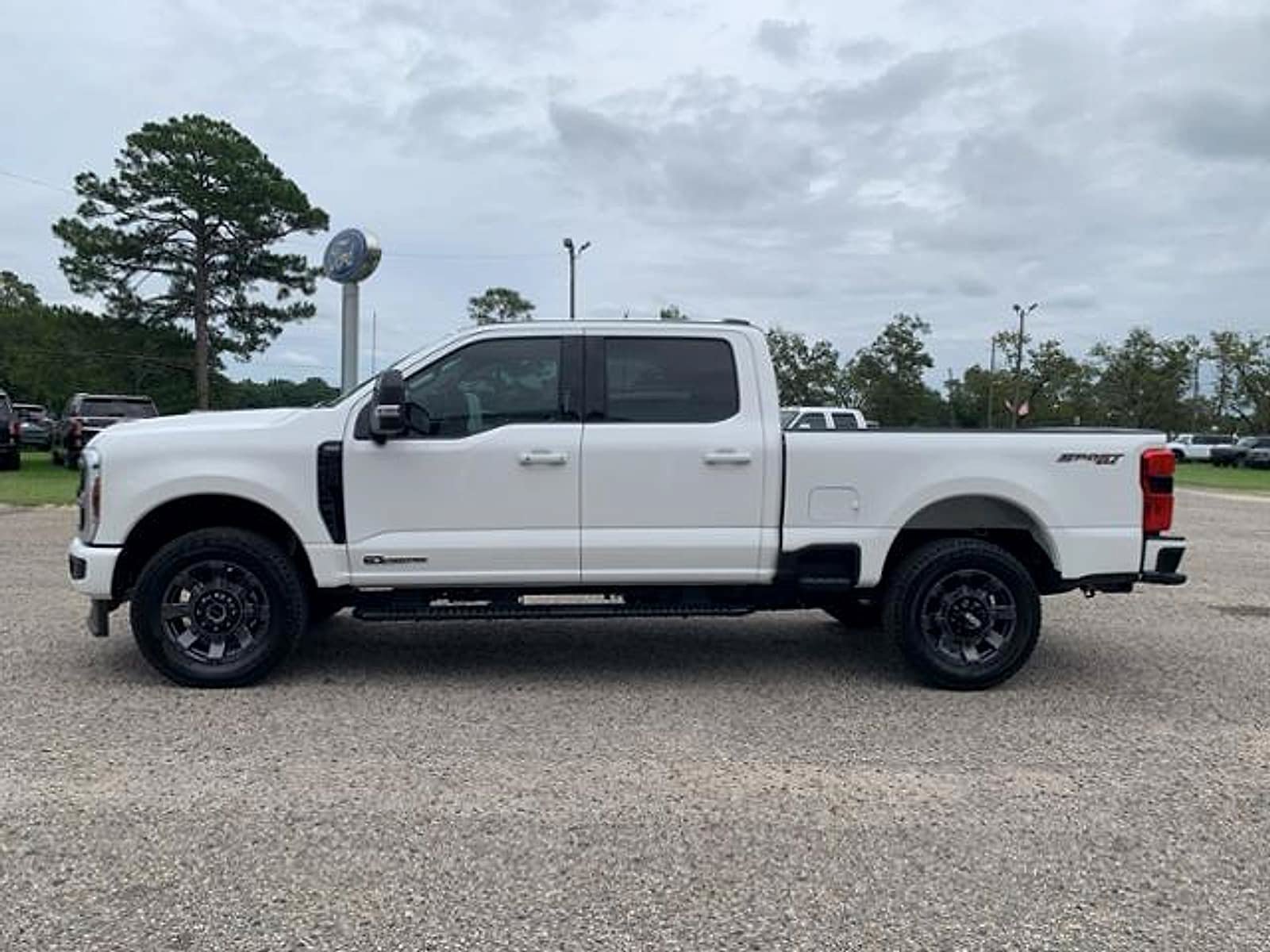 New 2024 Ford F250 Lariat w/ Lariat Ultimate Package AWD/4WD image 10