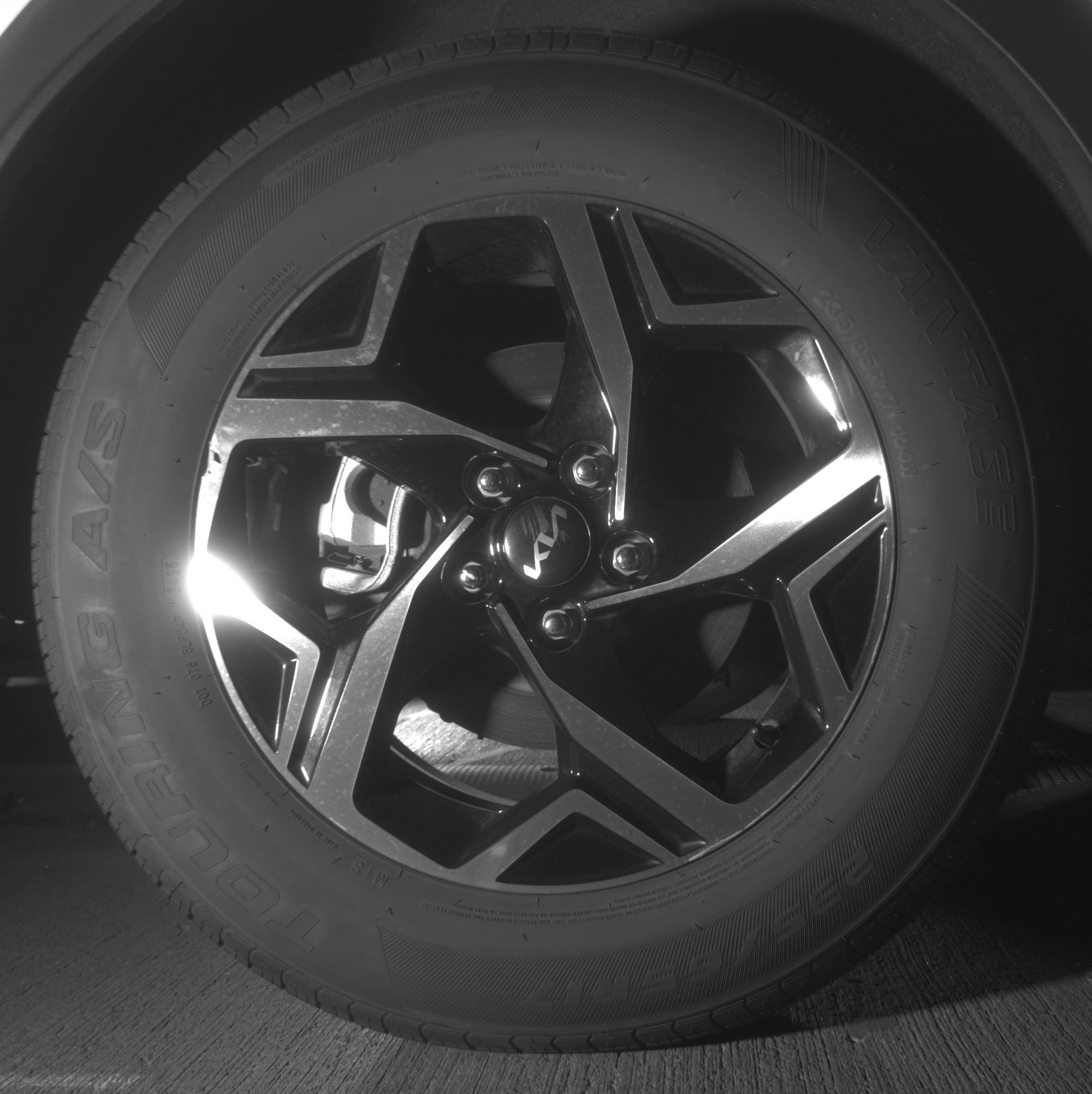 Used 2025 Kia Sportage LX image 15