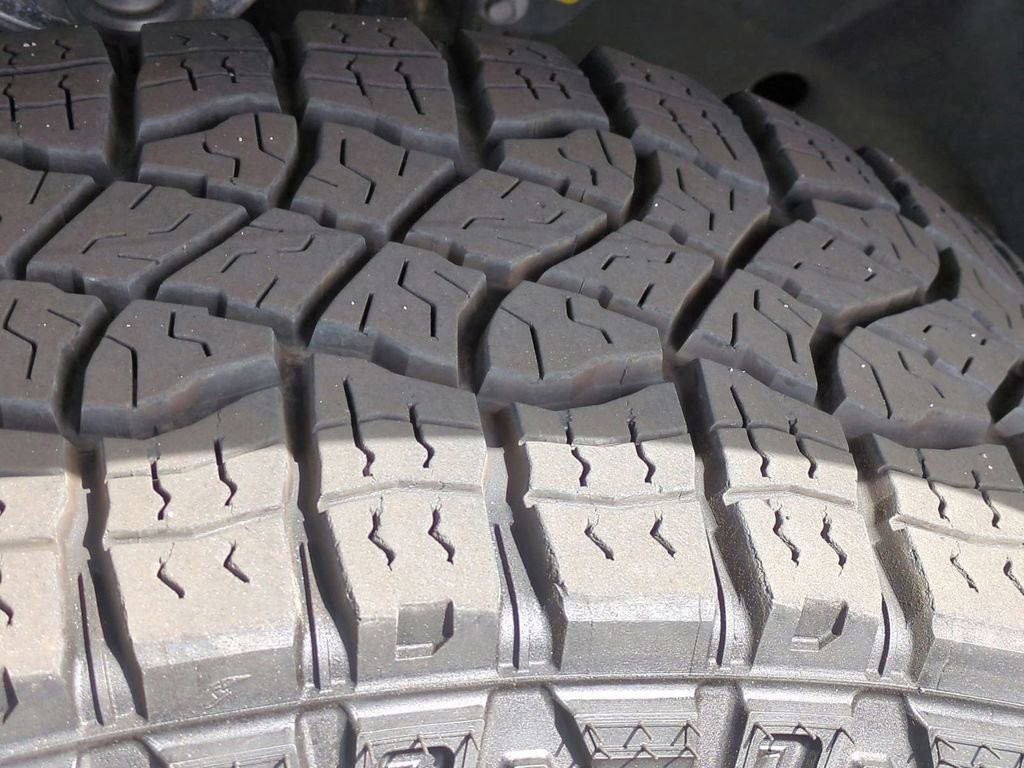 Used 2023 Chevrolet Silverado 1500 LT Trail Boss image 10