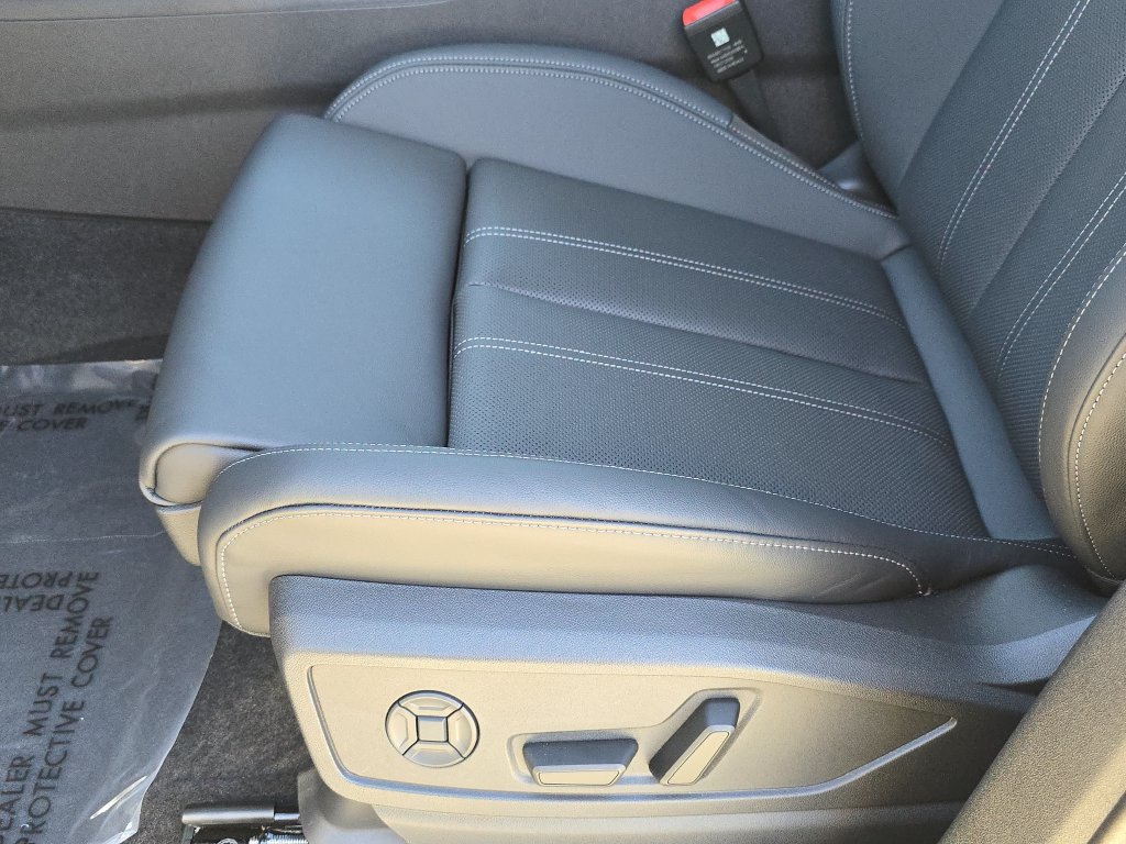 Certified 2025 Audi Q5 Premium Plus w/ Premium Plus AWD/4WD image 20