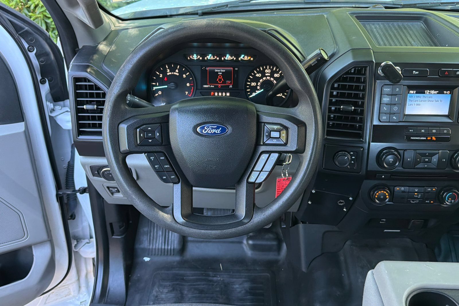 Used 2018 Ford F150 XL w/ Equipment Group 101A Mid AWD/4WD image 14