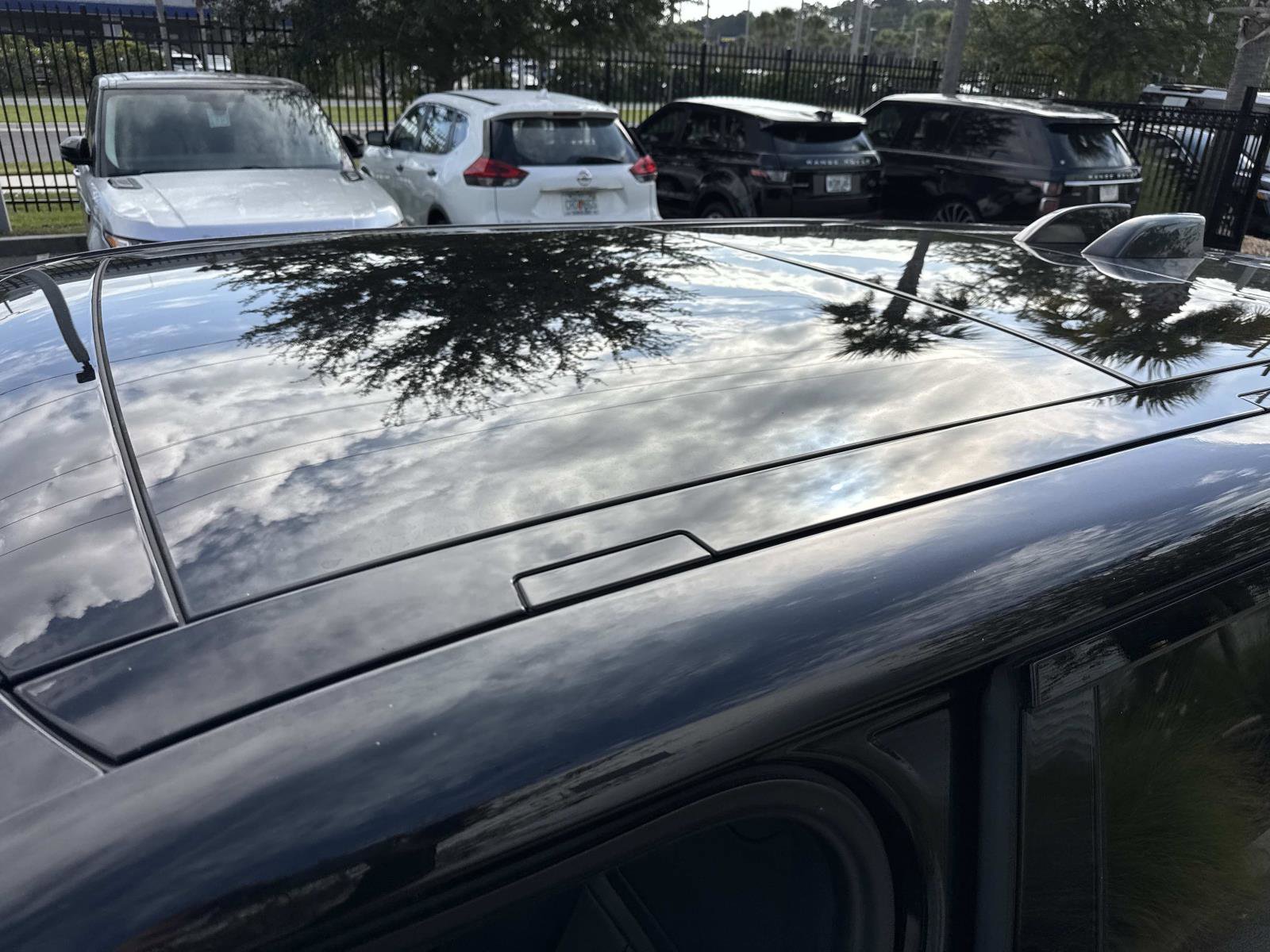 Used 2024 Land Rover Range Rover Sport Dynamic SE image 34