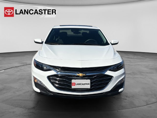 Used 2023 Chevrolet Malibu LT FWD image 2