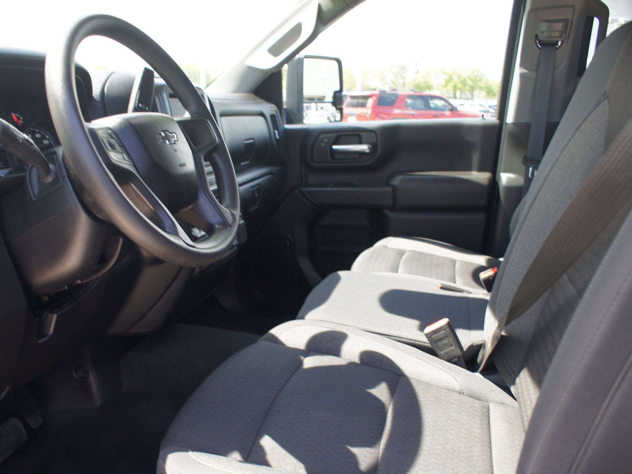 Used 2025 Chevrolet Silverado 2500 Custom w/ Custom Value Package image 10