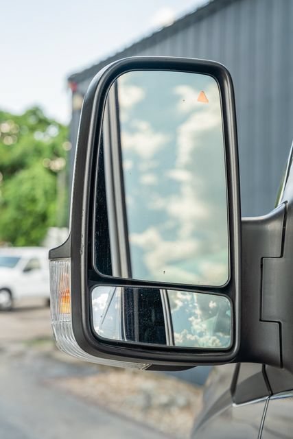 Used 2016 Mercedes-Benz Sprinter 2500 image 14
