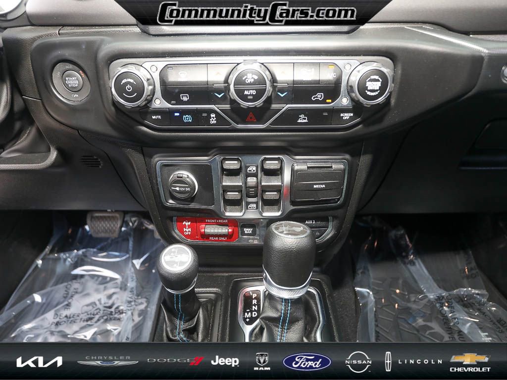 Used 2023 Jeep Wrangler Unlimited Rubicon 4xe image 19