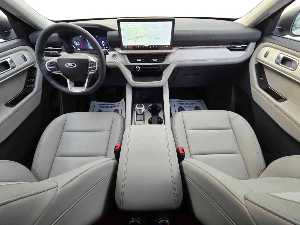 New 2026 Ford Explorer Active w/ Active Comfort Package image 10