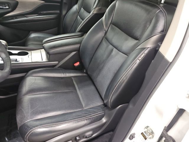 Used 2015 Nissan Murano Platinum w/ Platinum Technology Package AWD/4WD image 16