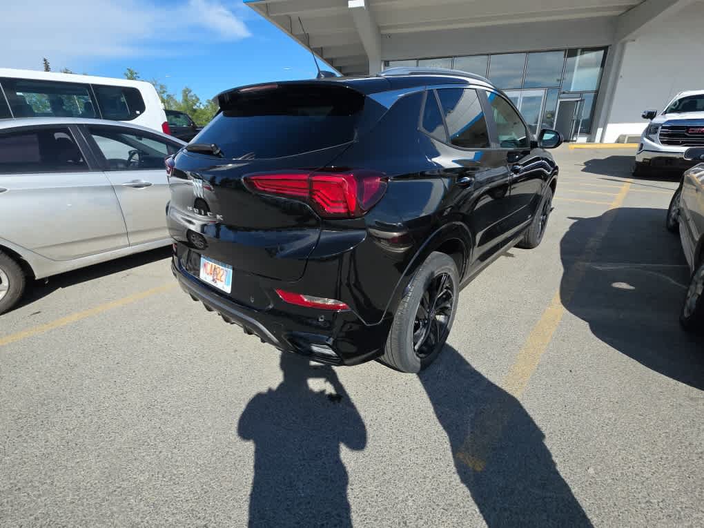 Certified 2025 Buick Encore GX Sport Touring w/ Advanced Technology Package AWD/4WD image 3