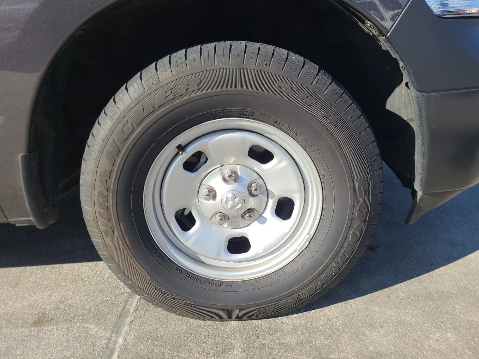 Used 2024 RAM 1500 Tradesman image 25