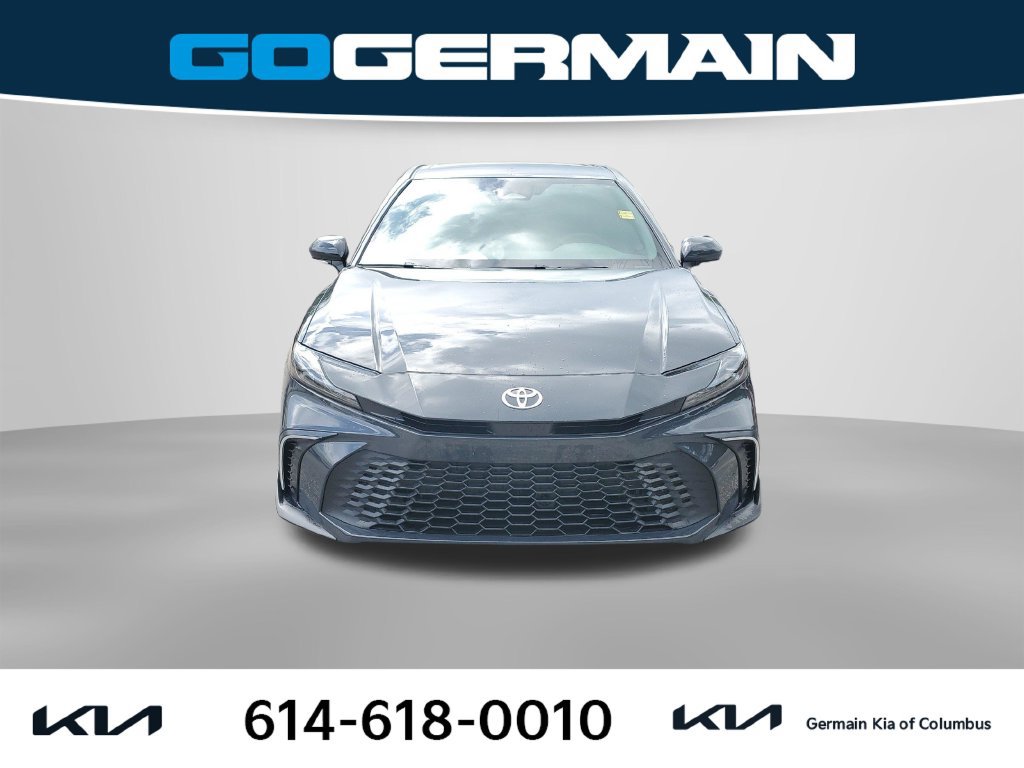 Used 2026 Toyota Camry SE FWD image 2