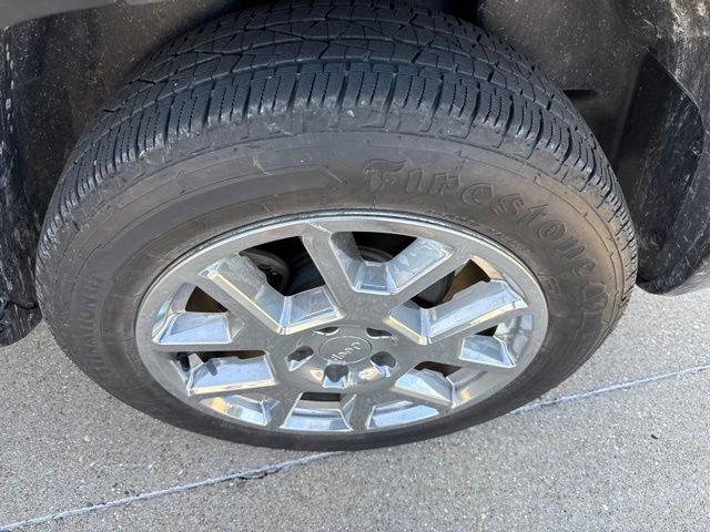 Used 2021 Jeep Renegade Latitude w/ Sun & Sound Group FWD image 6