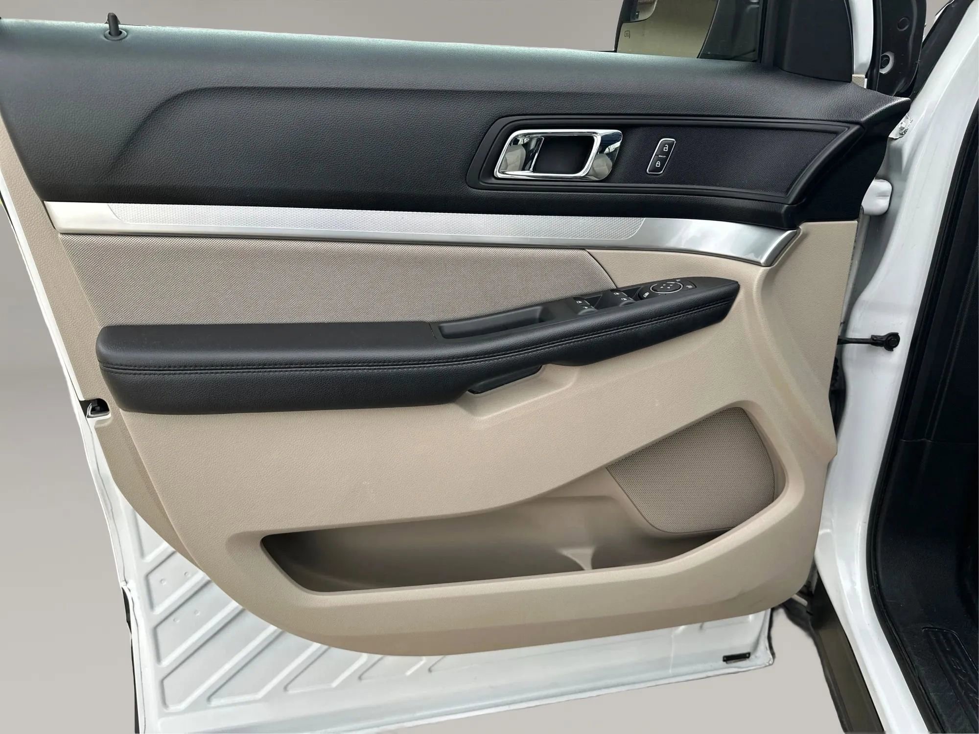 Used 2019 Ford Explorer FWD image 21