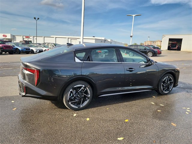 New 2025 Kia K4 GT-Line image 2