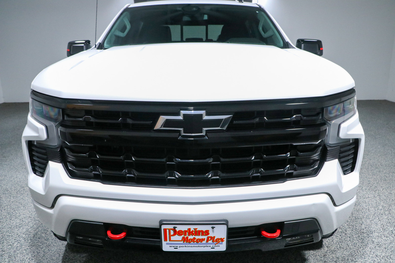 Used 2022 Chevrolet Silverado 1500 RST w/ Redline Edition AWD/4WD image 5