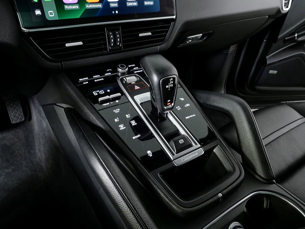 Certified 2022 Porsche Cayenne image 19