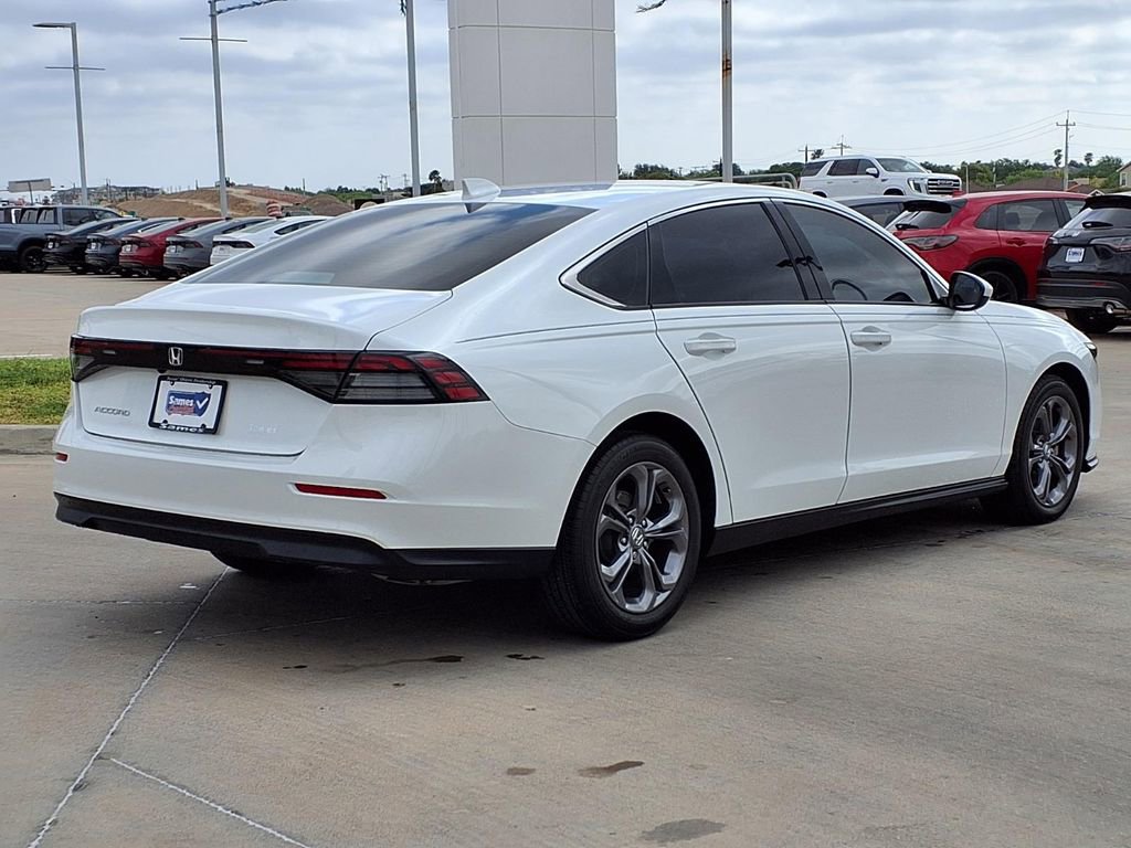 Used 2024 Honda Accord EX image 7