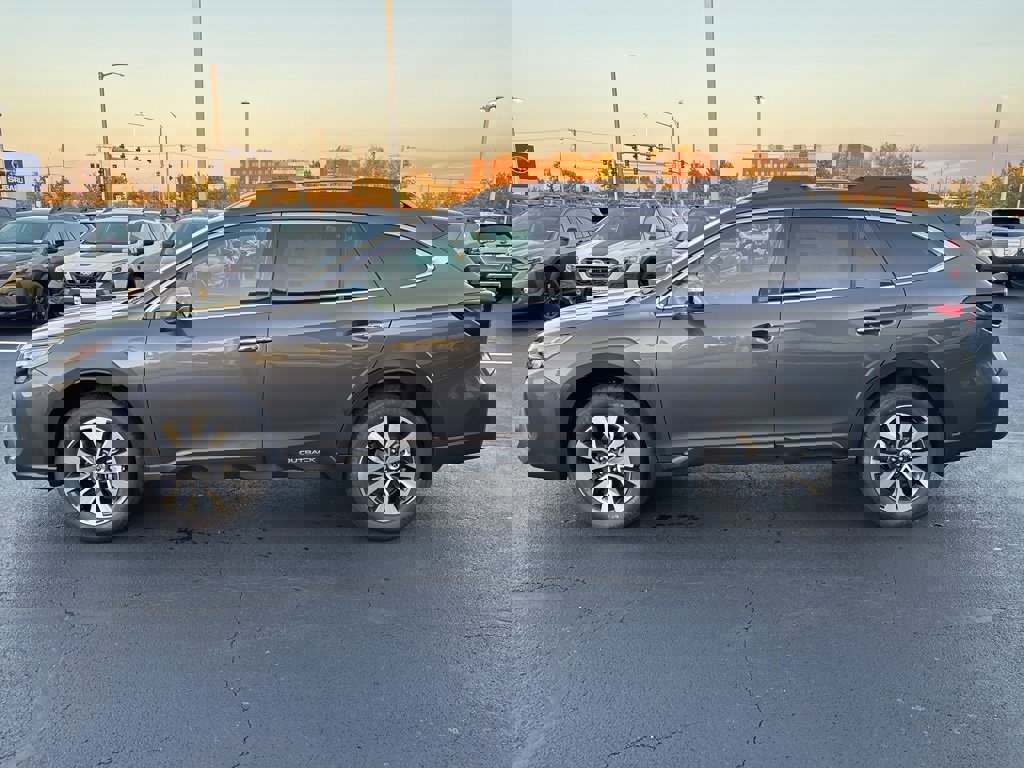 New 2025 Subaru Outback Touring XT image 6