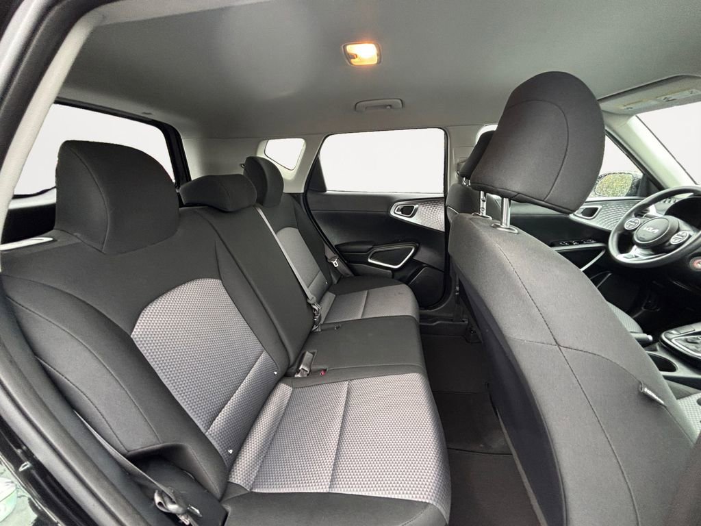 Used 2023 Kia Soul LX w/ Option Group 015 image 11