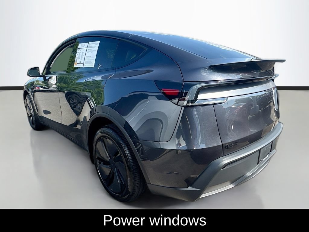 Used 2026 Tesla Model Y 2WD image 8