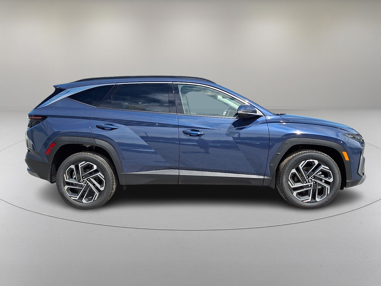 New 2026 Hyundai Tucson Limited AWD/4WD image 5