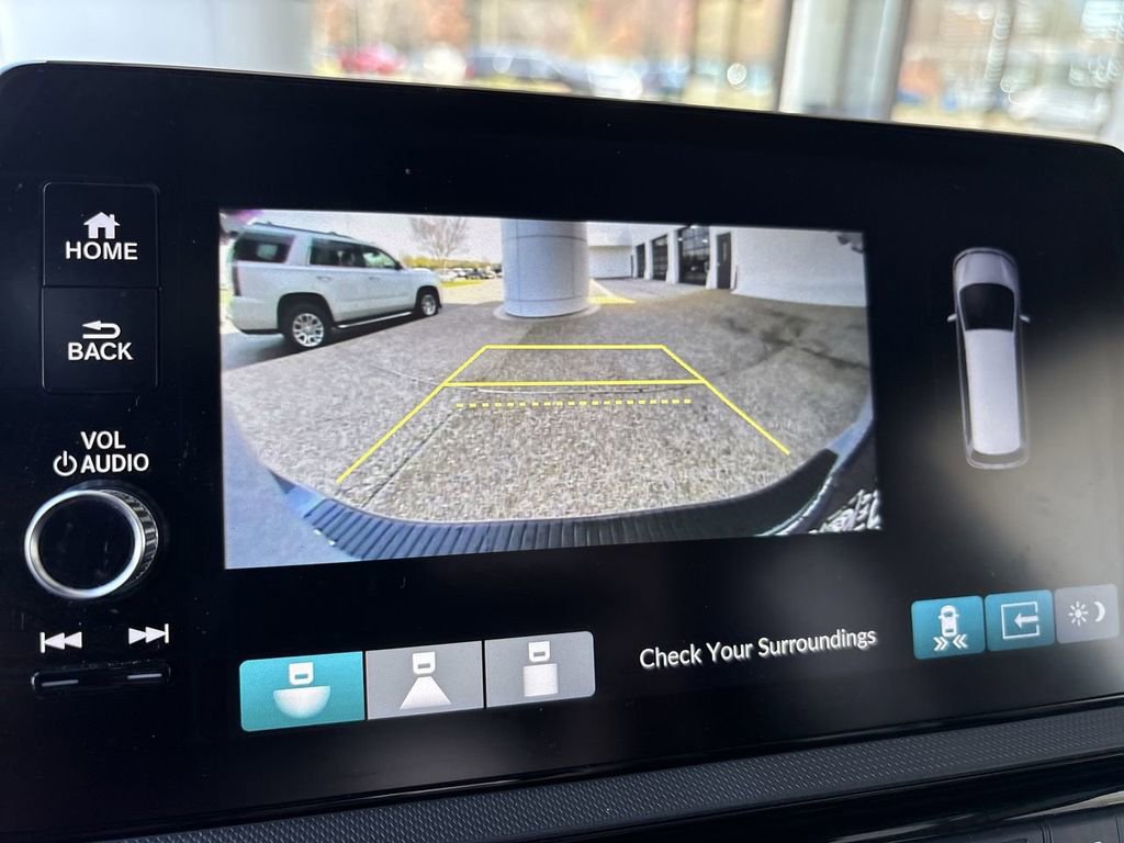 Used 2025 Honda Odyssey Elite image 15
