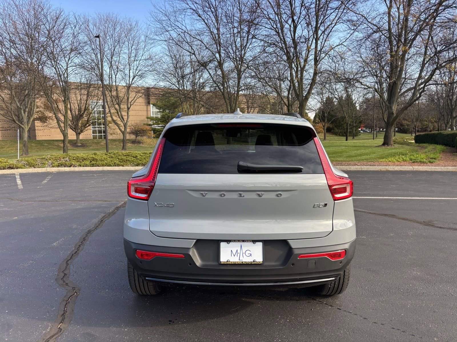 New 2026 Volvo XC40 B5 Plus w/ Protection Package Premier AWD/4WD image 6