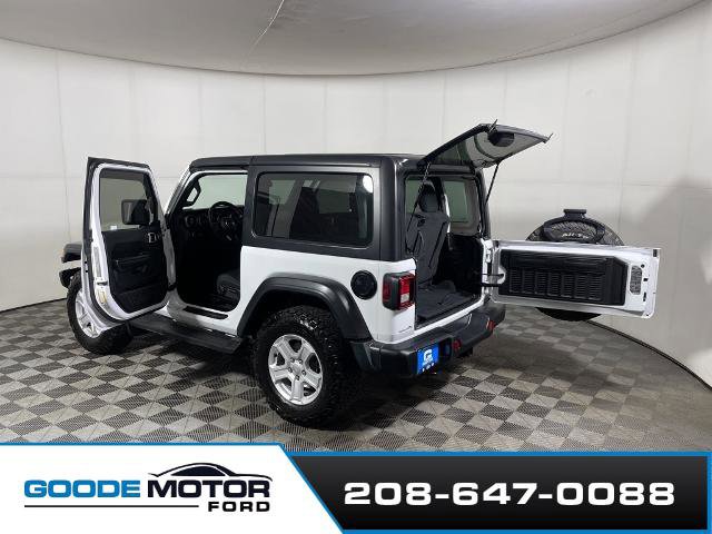 Used 2020 Jeep Wrangler Sport image 12