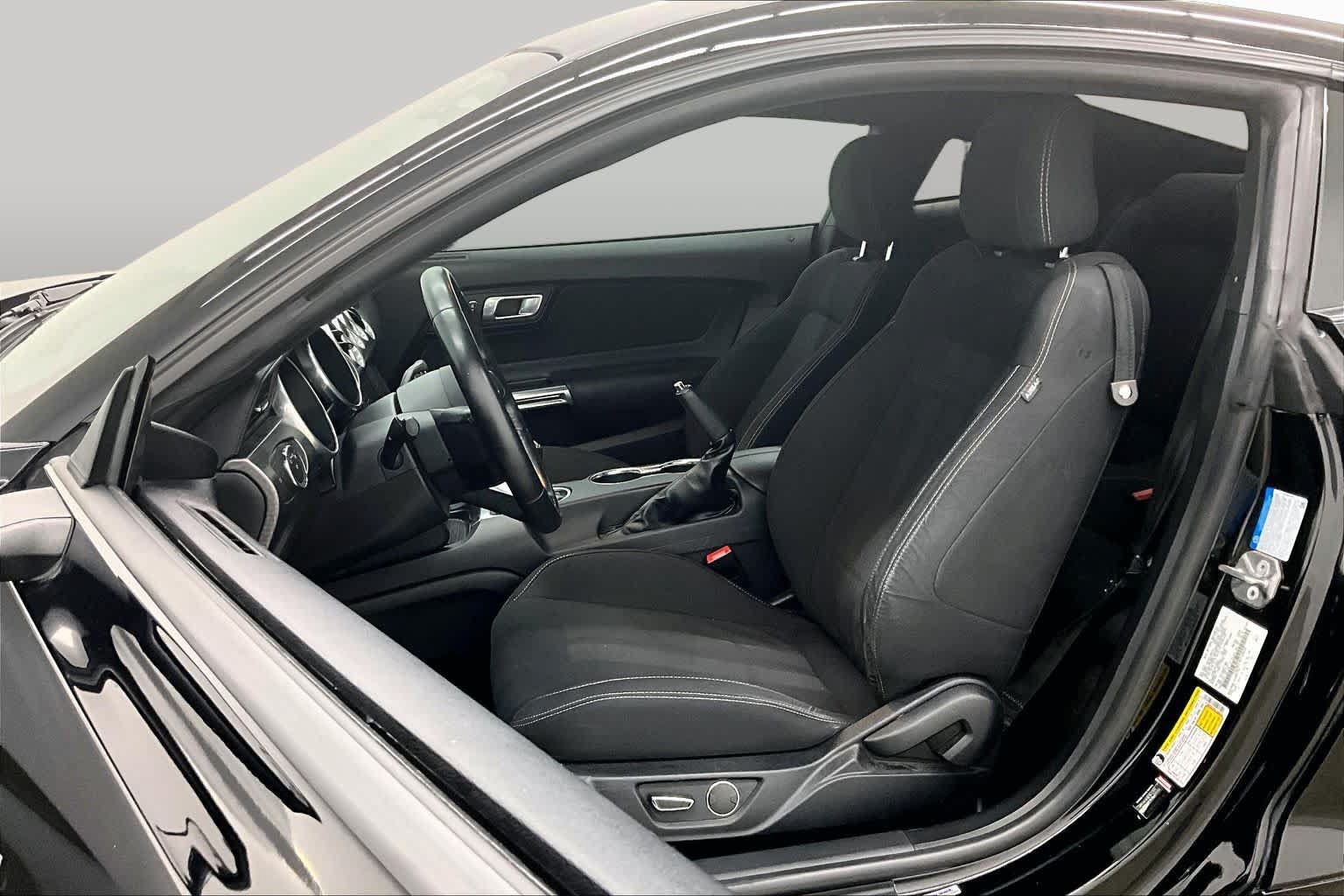 Used 2019 Ford Mustang GT w/ GT Performance Package RWD image 8