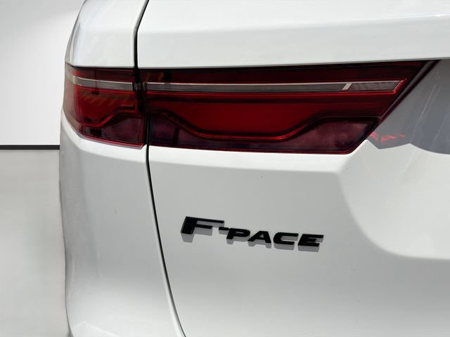 Used 2023 Jaguar F-PACE S AWD/4WD image 10