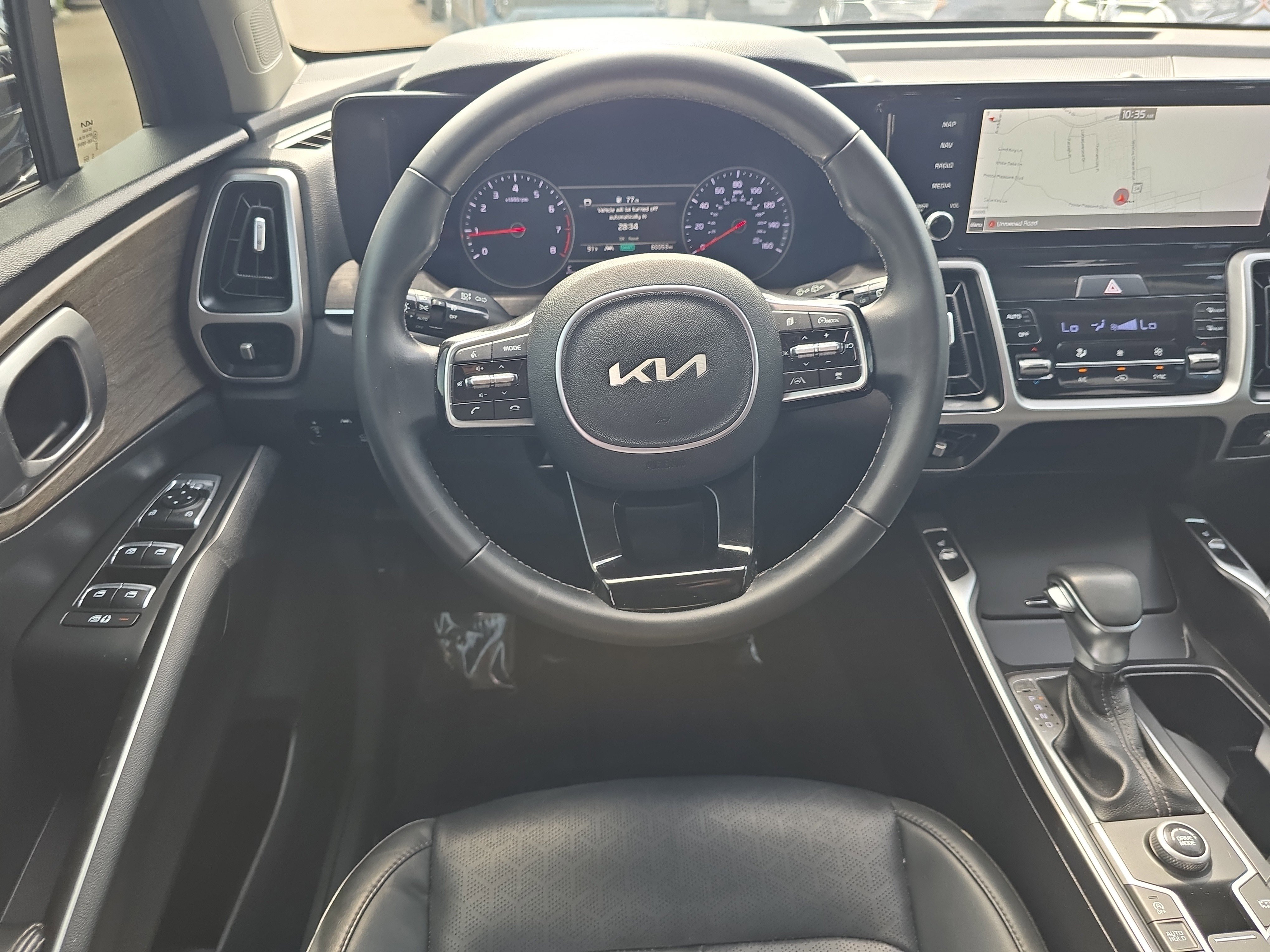 Certified 2022 Kia Sorento EX w/ Panoramic Sunroof Package FWD image 14