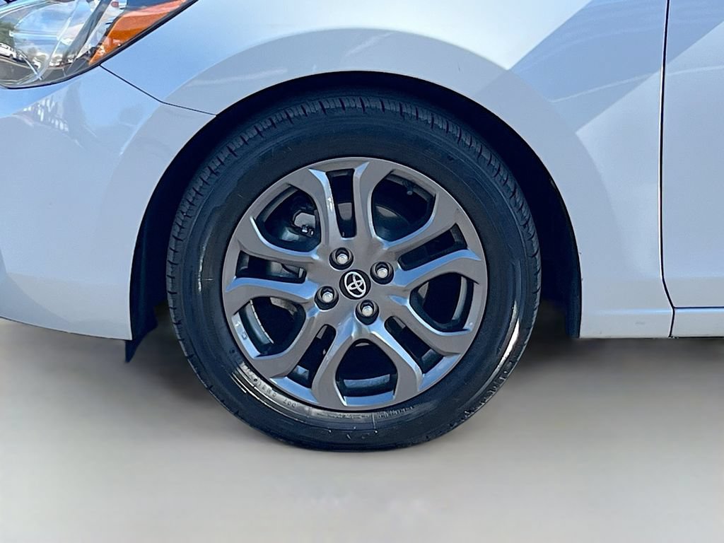 Used 2019 Toyota Yaris LE FWD image 28