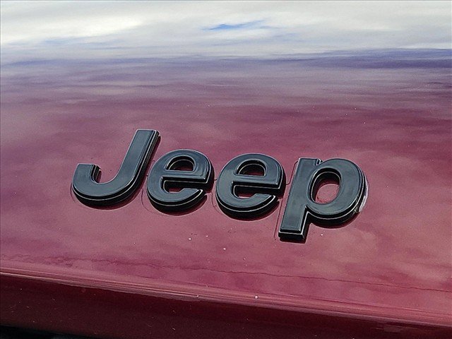 Used 2026 Jeep Grand Cherokee Altitude AWD/4WD image 30