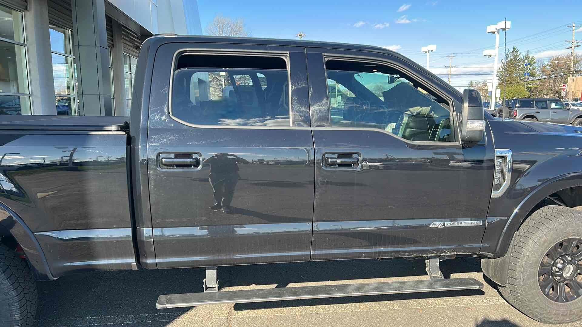 Used 2022 Ford F250 Lariat w/ Tremor Off-Road Package image 5