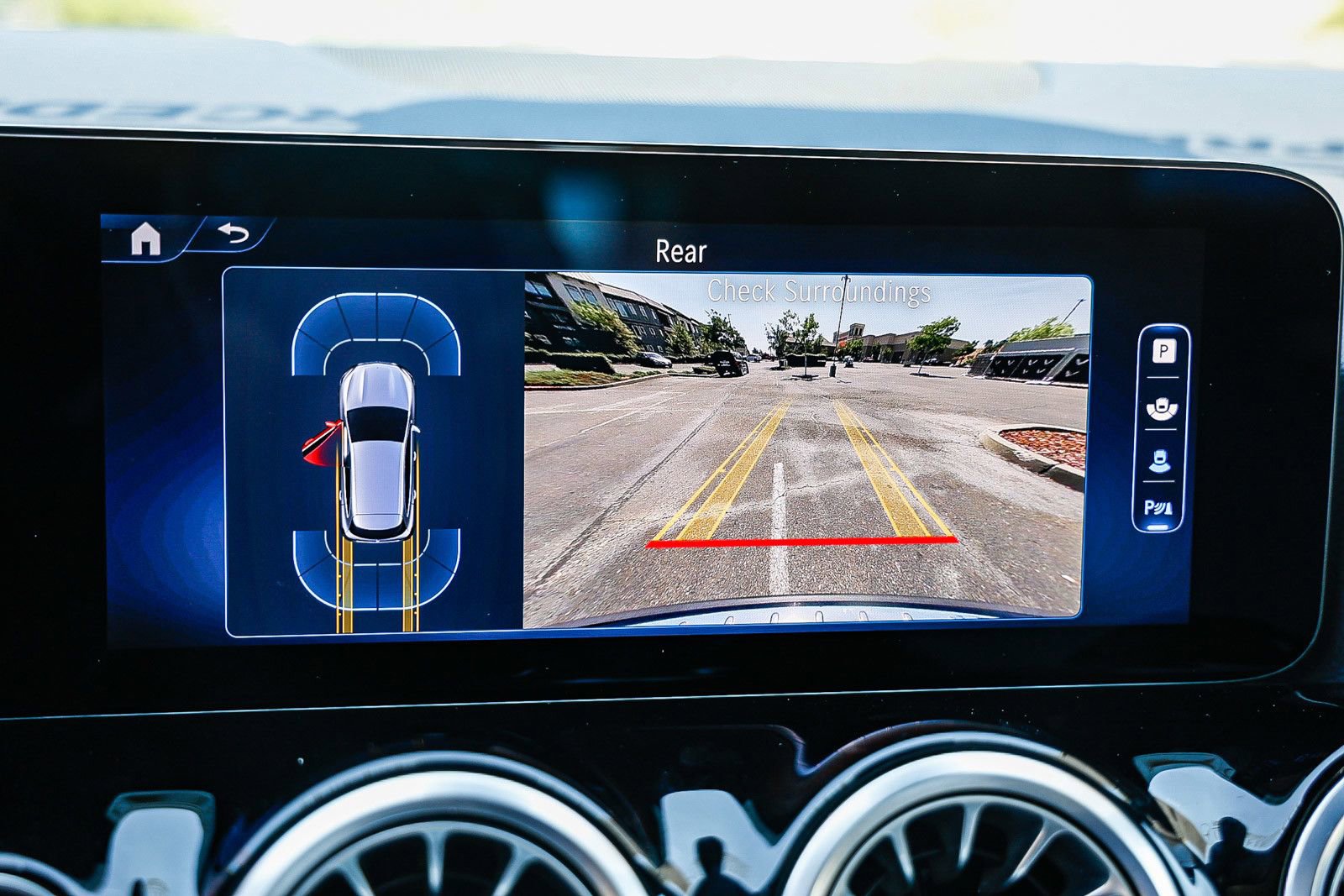 Certified 2025 Mercedes-Benz GLA 250 image 24