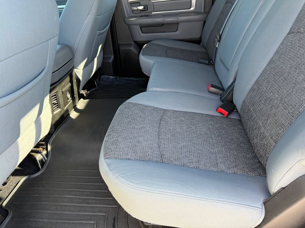 Used 2019 RAM 1500 Big Horn AWD/4WD image 10