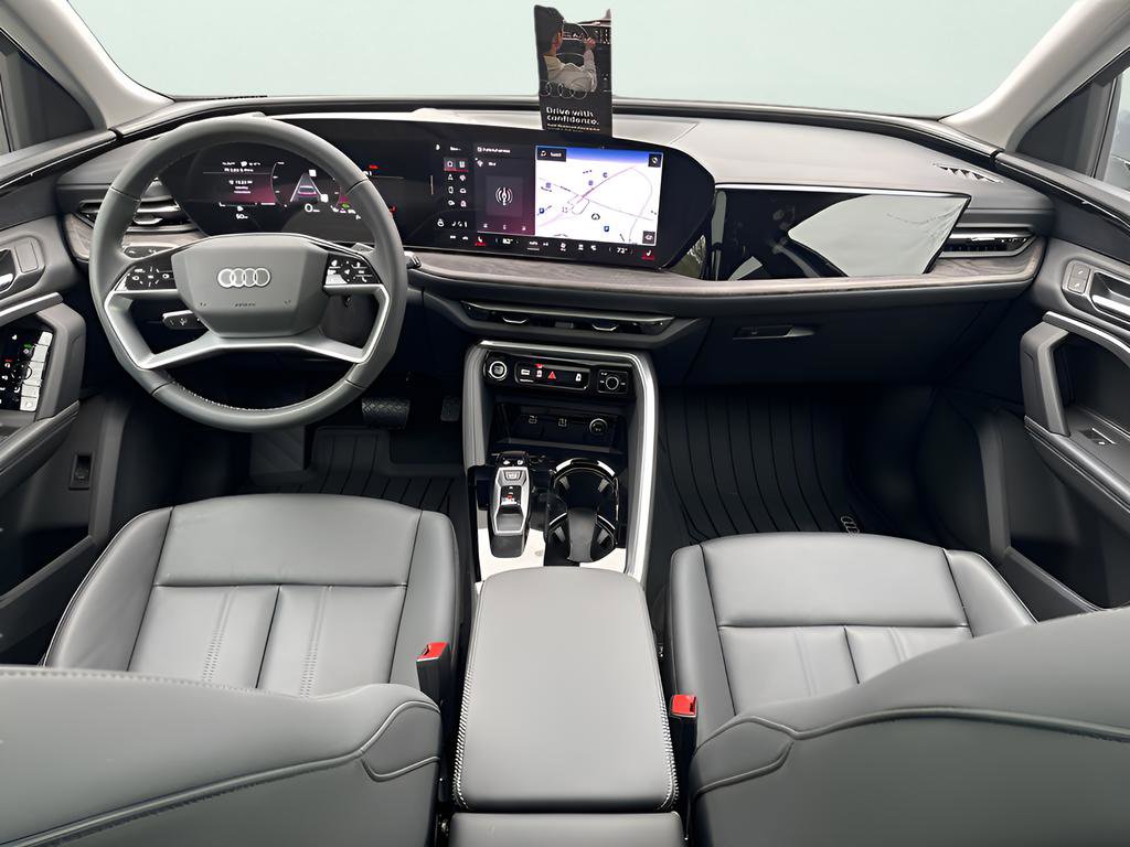 New 2025 Audi Q5 Premium image 27