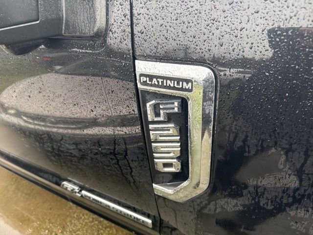 Used 2018 Ford F250 Platinum w/ Platinum Ultimate Package image 15